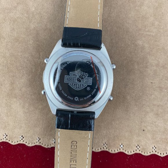 Harley-Davidson Digital Watch - Picture 5 of 8